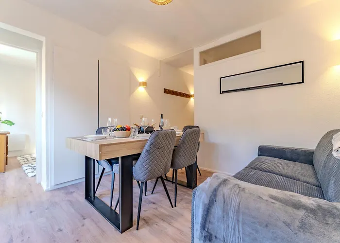 Ski-in Ski-out 2-bedroom - Rue Caron, - Olympiades * ヴァル・トランス